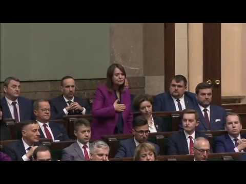 Marlena Maląg składa uroczyste ślubowanie