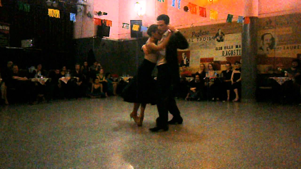 Video thumbnail for Soledad Larretapia y Ricardo Biggeri en El Motivo Tango, 13/5/13