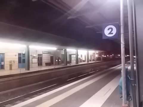 Transito ICN 757 alla stazione di Riccione a 120 km/h