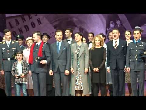 TM Roma Piloci - Ukłony po spektaklu/"Piloci"