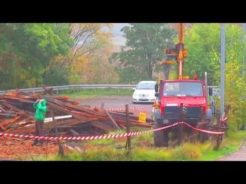 Pyskowice - 21.10.2016 - Rozbiórka rudery przy Carrefour Market - Porządkowanie terenu