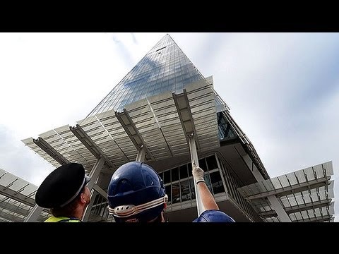 Greenpeace activists scale London's Shard skyscraper