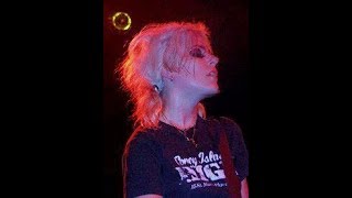 L7 Drama Live in France 1999