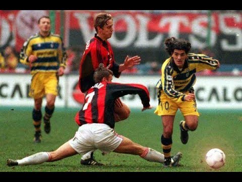 Ariel Ortega ● Craziest Skills & Goals Ever ● ||