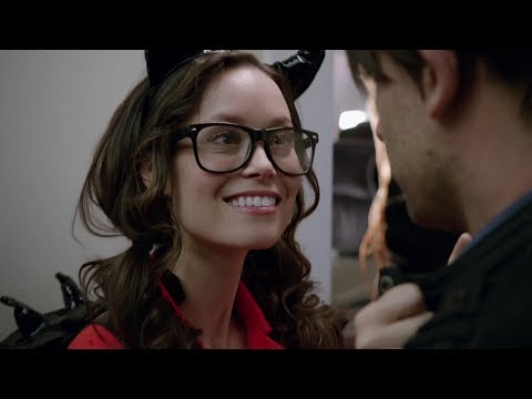 download lagu mp3 mp4 Summer Glau Glasses, download lagu Summer Glau Glasses gratis, unduh video klip Summer Glau Glasses