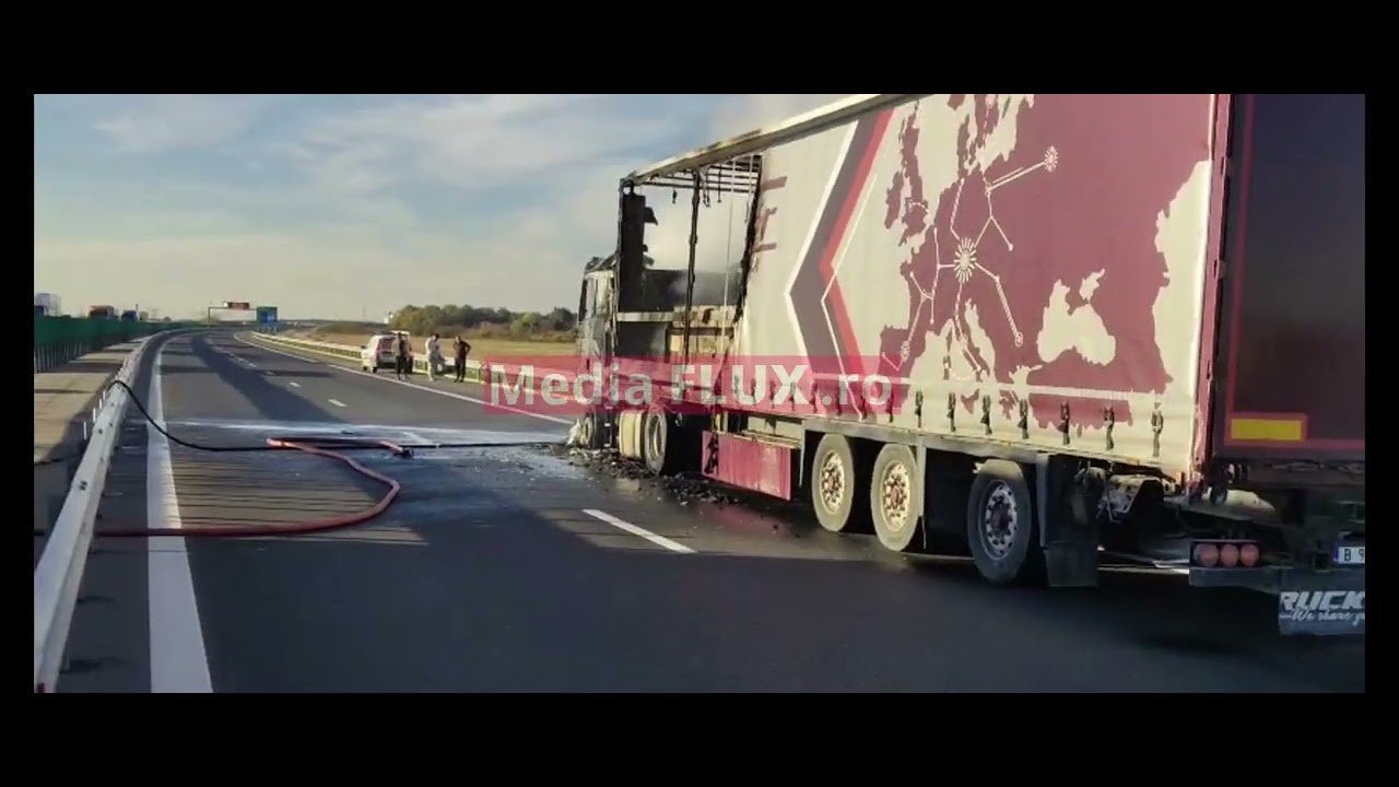 Incendiu pe A0 joi la prânz. Un TIR a lua foc, pompierii intervin facade placeholder