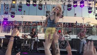Grudges - Paramore (Live from Parahoy 3)