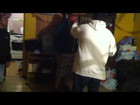 DAKARO vs DEKINTA (BATALLÓN) REPLICA DEFINITIVA