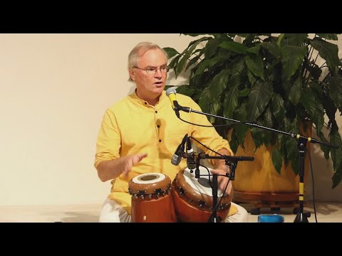 Satsang Yoga Vidya mit Sukadev - Meditation Mantrasingen Arati live 07.00 - 05.10.2020