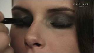 Make-Up Tips door Jonas Wramell: Smokey Eyes