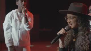 13 year old, Liamani, &quot;LIVE&quot; on stage, with Legends..BOYZ ll MEN!! 😱🌹🎶❤ #TeamLiamani #BoyzllMen