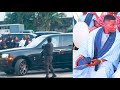Wizkid Storms His Mother’s Burial Ceremony With 14 Car Convoyed
