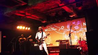 Kapiwolf - Covering Your Eyes at 9Club (Hangzhou, China)