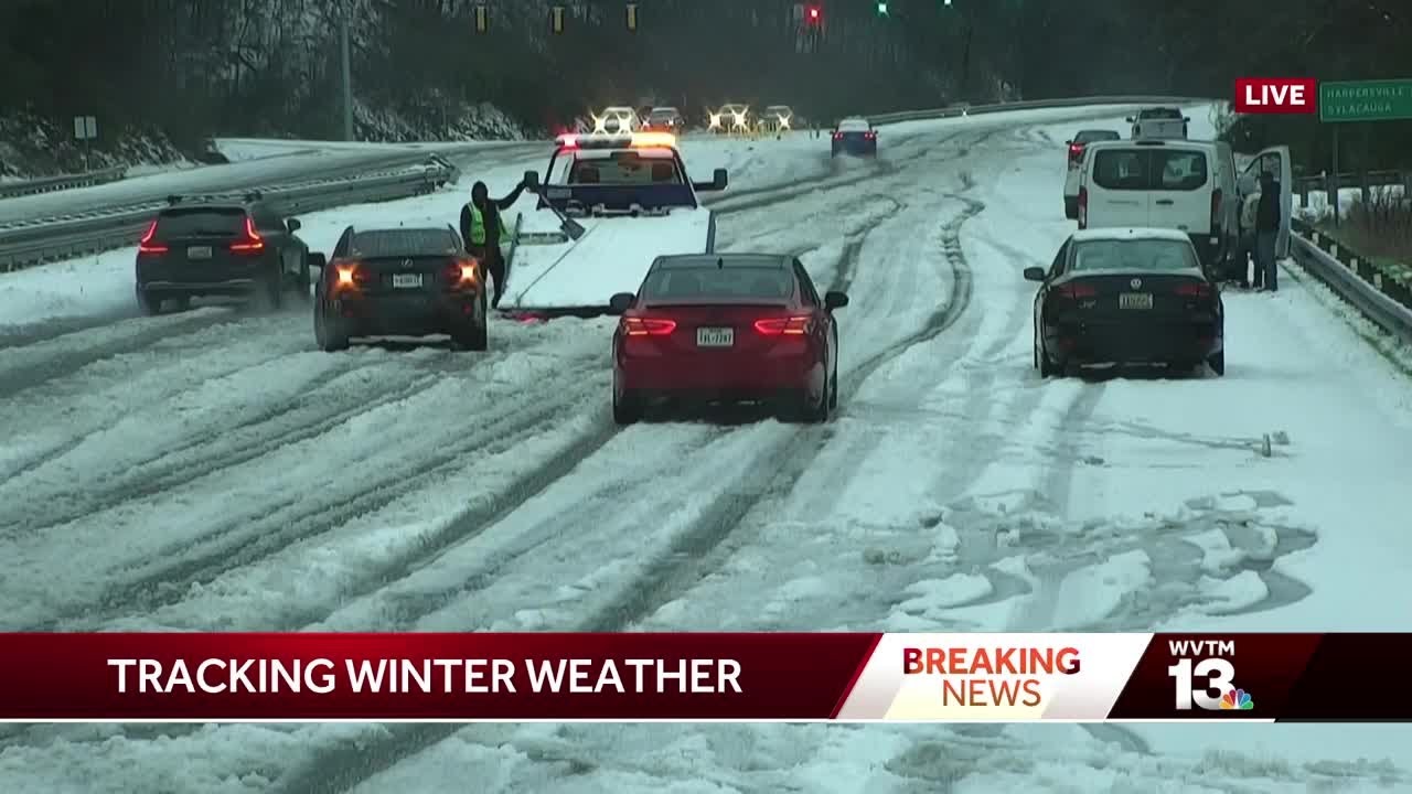 Cars stranded on US 260 in Alabama during winter storm