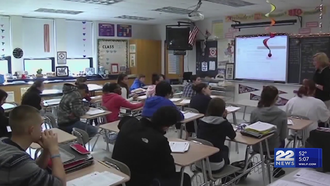 Students and teachers push for civics education