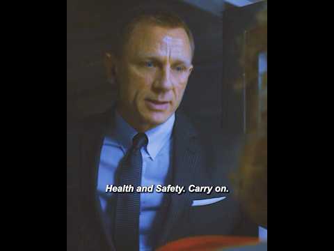 Mate, don't try to chase someone in the London Underground during peak hours!