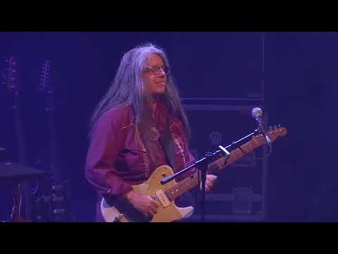 Marisa Anderson   "The King of Hummingbirds"   01/10/22   Nantes, Lieu Unique