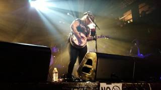 Elle King - Kocaine Karolina (LIVE) Nov 11 2016 Fort Lauderdale
