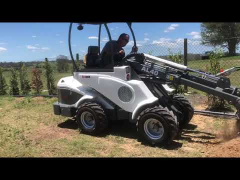 Ozziquip AL40 With Digga Trencher