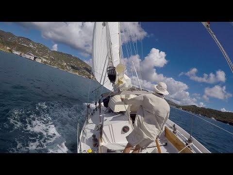 S5EP7//Seamanship: Picking Up a Mooring Singlehanded Under Sail