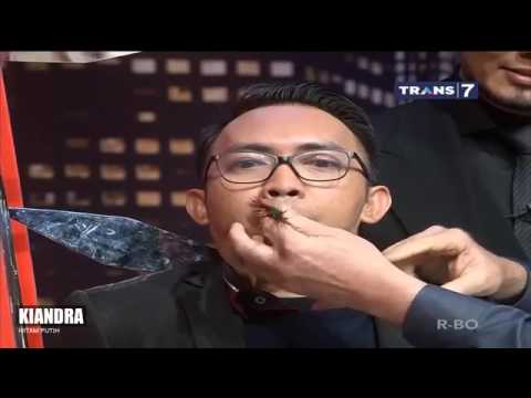 HITAM PUTIH 1 MEI 2017 FULL Ketakutan Chika Peluk Deddy