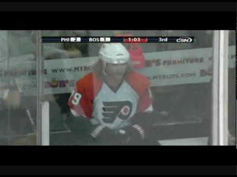 Scott Hartnell thinks Mark Recchi embellishes