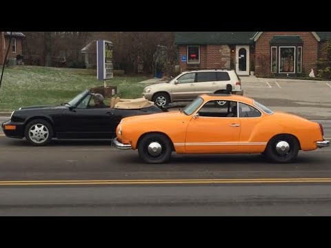 VW Karmann Ghia Porsche 911 C2 Convertible Unloading Collector Truck