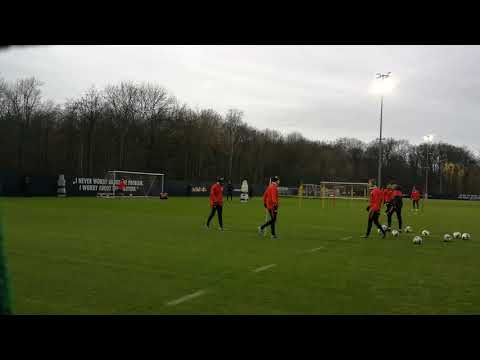 RB Leipzig trainiert den letzten Pass