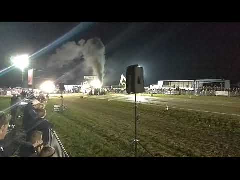 "Oliver 1955" at Tractor Pulling Sonsbeck 2019 | FULL PULL