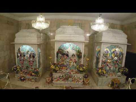 Sringara Arati - Morning Class SB 6.5.41 - 18 April 2022