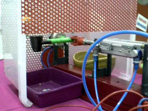 Elektropneumatischer Nussknacker