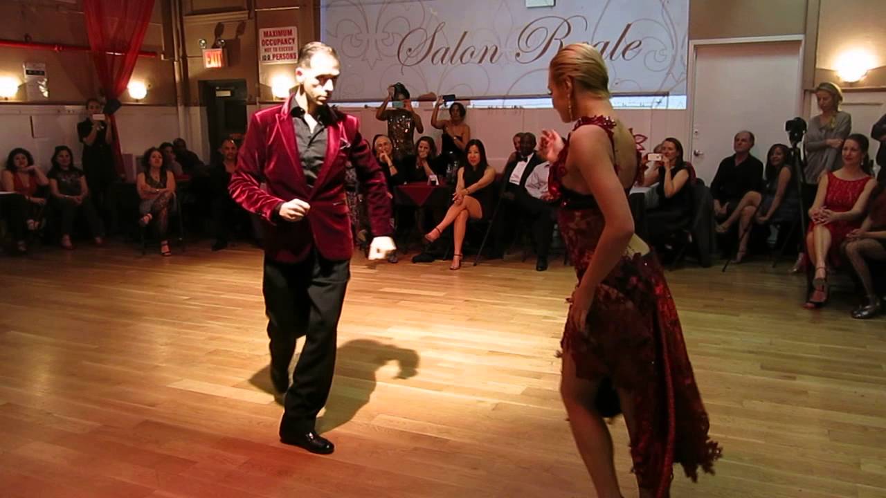 Eleanora Kalganova and Michael Nadtochi at SALON REALE milonga - Argentine Tango