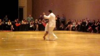Maria Olivera and Gustavo Benzecry dance a tango at 2011 CMTF