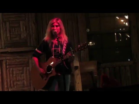 Jess Meuse --Pumped up Kicks (Clay's Restaurant)