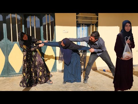 "Is Nemat still in love with Zeinabeh or is his mother ruining his life?"