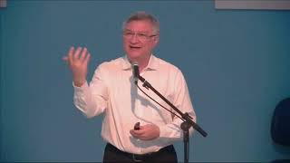 Em�dio Brasileiro Reflex�es � Luz do Evangelho