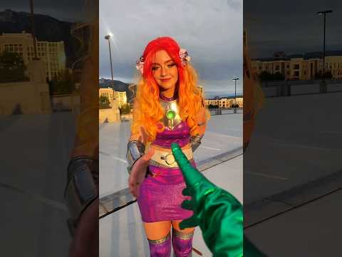 Shake My Hand in Character with Teen Titans! @RaineEmery @Dajackies@Athena_grimes @Dylanpool_