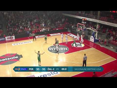 „Žalgirio-2“ gynėjo Justino Ramanausko pergalingas metimas kovoje su „Perlu“