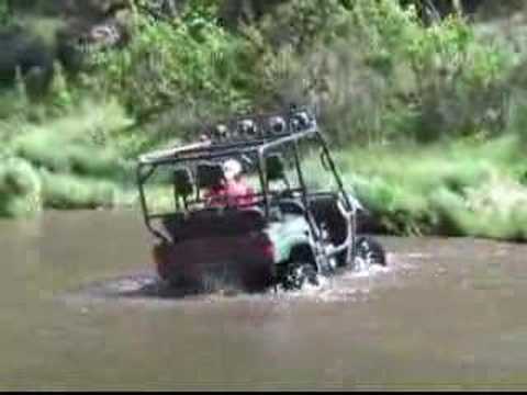 Joyner 650 Commando vs. Yamaha Rhino