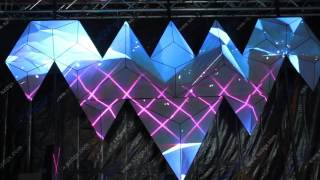 DGX triangle background LED wall | LED  製品 PRODUCTS