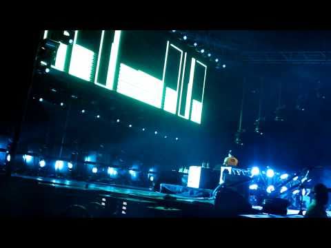 Tiesto - Feel It @ DC Armory 2011 (HD) 1080
