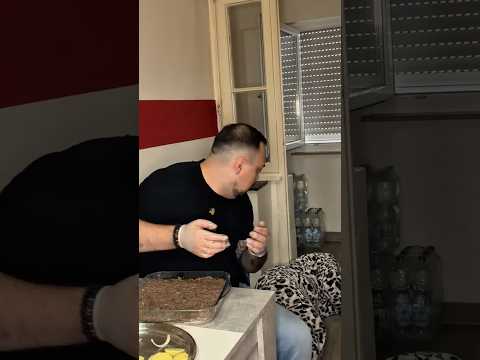 اية عملت مقلب الاغماء ببلال 😱😱.. اذا حابين تحضروا الفيديو كامل موجود الان على صفحتنا على اليوتيوب.