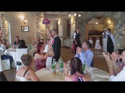 Ingresso sposi al ristorante