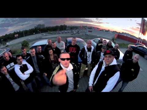 AMC RAPMAJSTER- MYSLALEM INACZEJ KILKA DOBRYCH RAD (OFFICIAL VIDEO FULL HD)