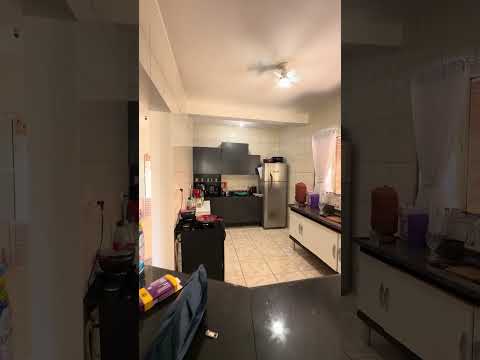 Ninho Verde 2 em Pardinho - 240 mil + parcelas .... chama 15997074587