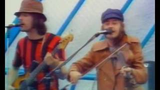 Fairport Convention - (4/4) 30 June 1971. Live on Ainsdale Beach nr Southport, England.