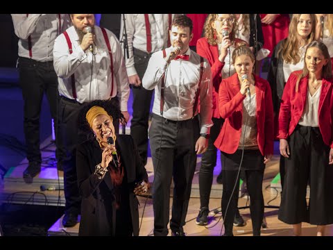 No time to die (Billie Eilish) - Choriosity A-cappella-pop-Chor Ulm (mit Siyou & Joo Kraus)