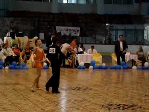 delia-andrei-cha cha