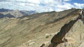 preview picture of video 'SingeLa Zanskar Himalaya Indien 20090817'