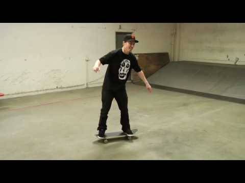 Koston's Battle at the Berrics Warmup - Eric Koston VS Sam Smyth